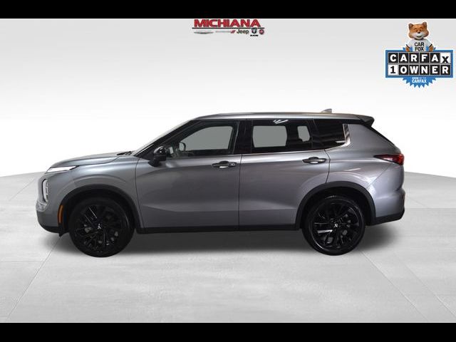 2023 Mitsubishi Outlander SE