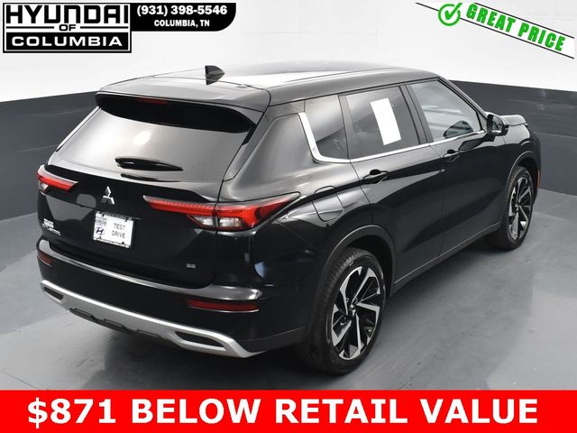 2023 Mitsubishi Outlander SE