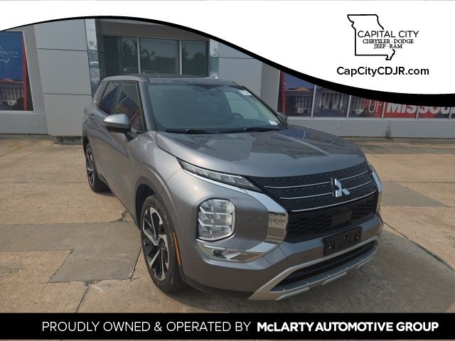 2023 Mitsubishi Outlander 