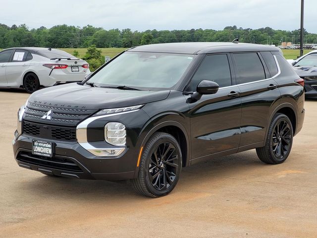 2023 Mitsubishi Outlander SE Black Edition