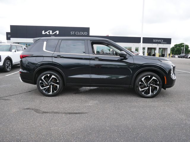 2023 Mitsubishi Outlander 