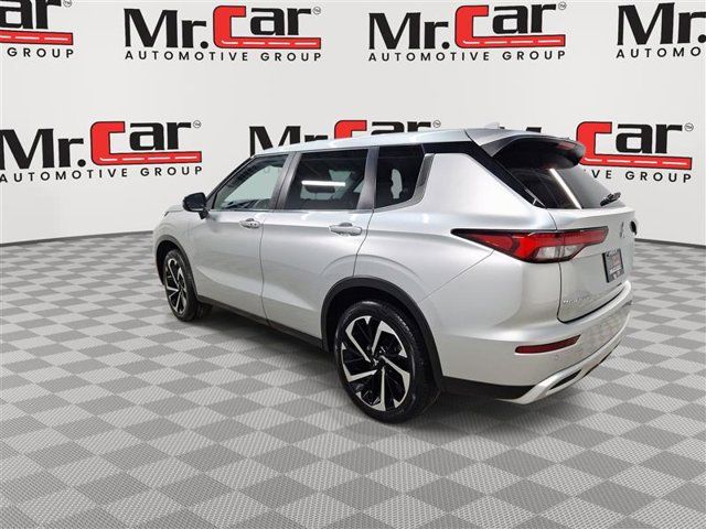 2023 Mitsubishi Outlander SE