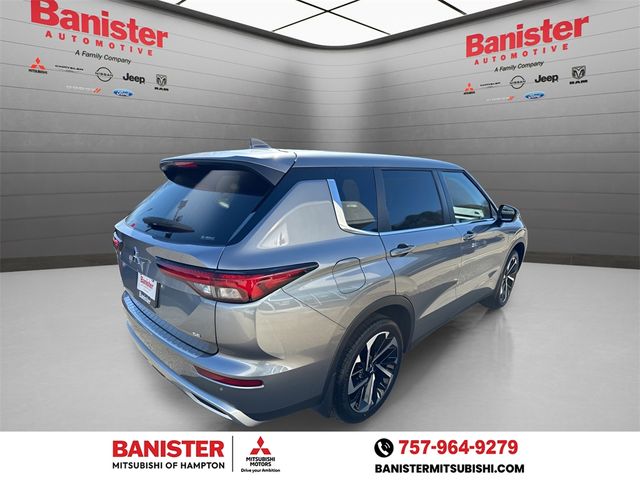 2023 Mitsubishi Outlander SE