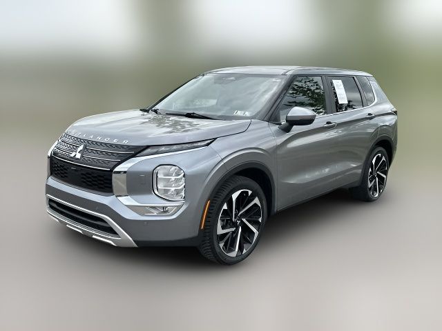 2023 Mitsubishi Outlander SE