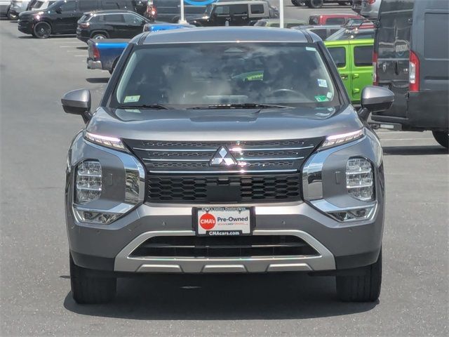 2023 Mitsubishi Outlander SE