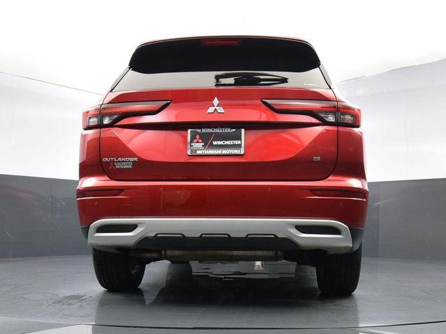 2023 Mitsubishi Outlander SE