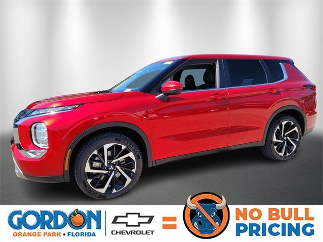 2023 Mitsubishi Outlander SE