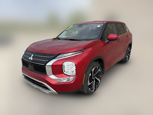 2023 Mitsubishi Outlander SE