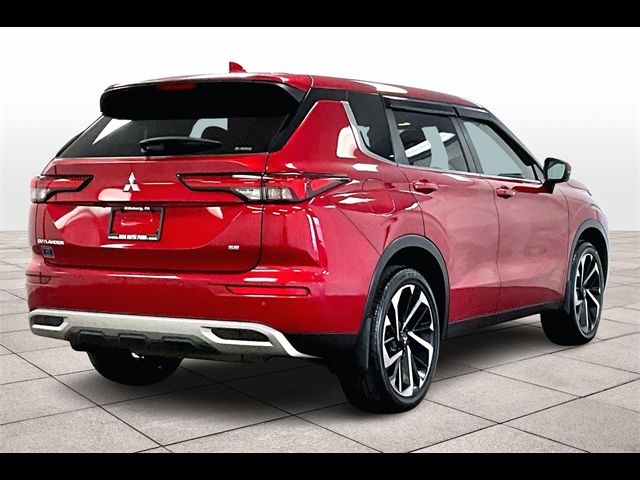 2023 Mitsubishi Outlander SE