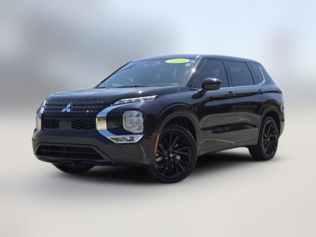 2023 Mitsubishi Outlander SE Black Edition
