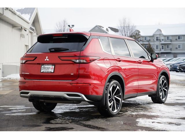 2023 Mitsubishi Outlander SE