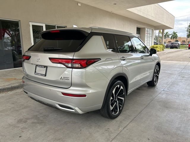 2023 Mitsubishi Outlander SEL