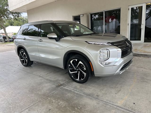 2023 Mitsubishi Outlander SEL