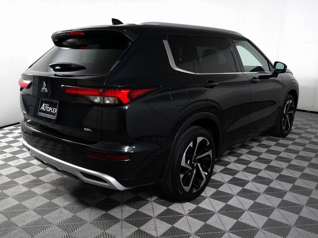 2023 Mitsubishi Outlander SEL