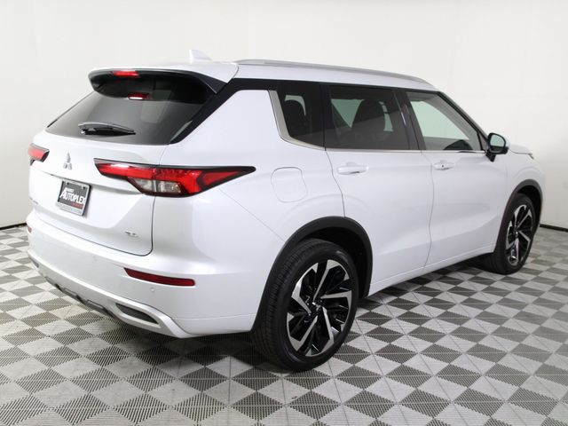 2023 Mitsubishi Outlander SEL