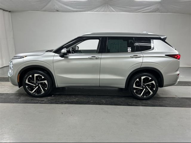 2023 Mitsubishi Outlander SEL