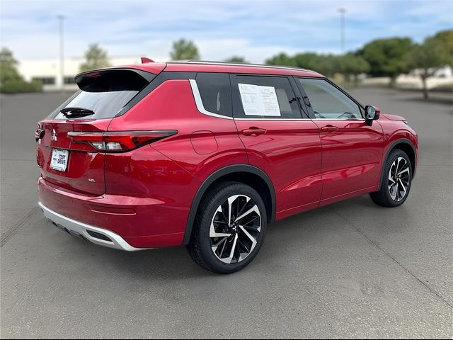 2023 Mitsubishi Outlander SEL