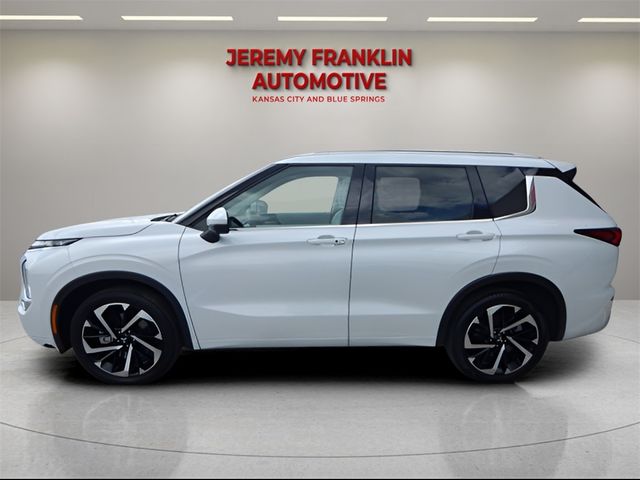 2023 Mitsubishi Outlander SEL