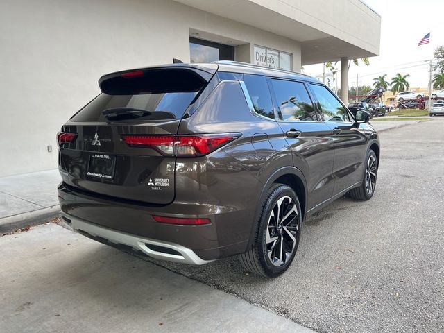 2023 Mitsubishi Outlander SEL