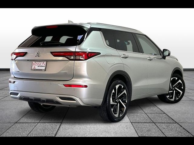 2023 Mitsubishi Outlander SEL