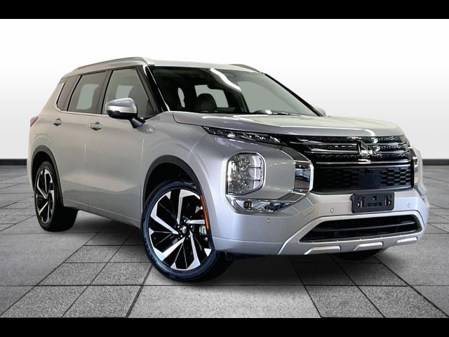 2023 Mitsubishi Outlander SEL