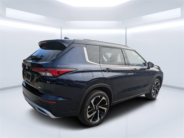 2023 Mitsubishi Outlander SEL