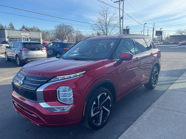 2023 Mitsubishi Outlander SEL