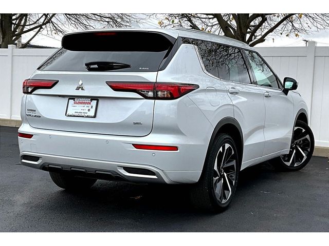 2023 Mitsubishi Outlander SEL