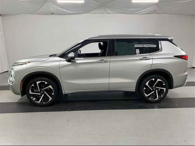 2023 Mitsubishi Outlander SEL