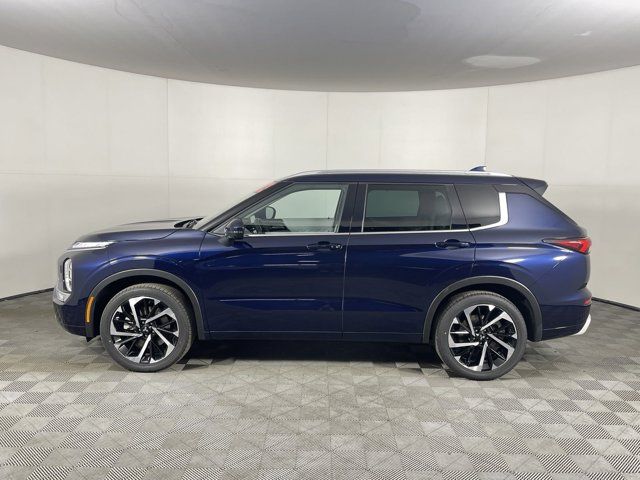 2023 Mitsubishi Outlander SEL