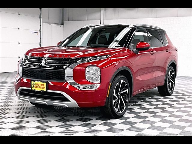 2023 Mitsubishi Outlander SEL