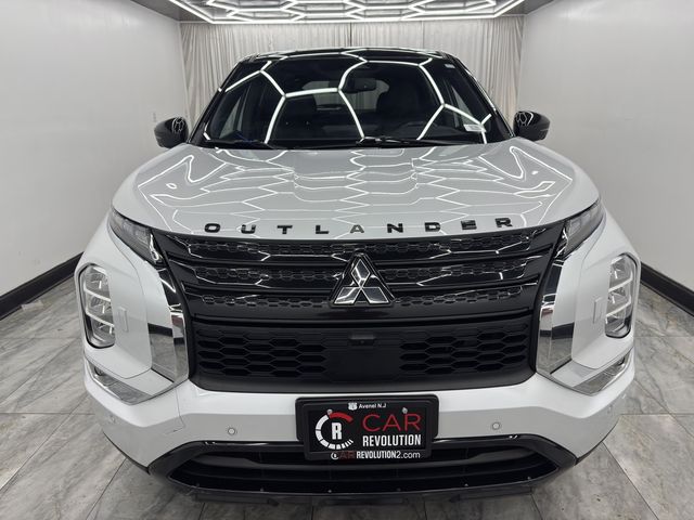 2023 Mitsubishi Outlander SEL