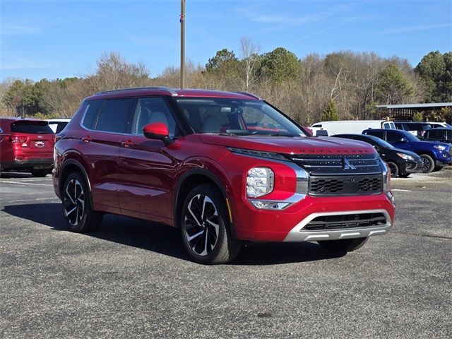 2023 Mitsubishi Outlander SEL