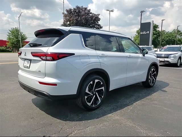 2023 Mitsubishi Outlander SEL Black Edition