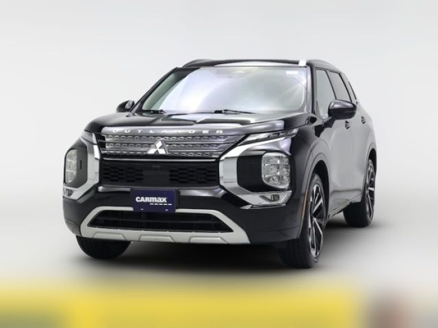 2023 Mitsubishi Outlander SEL