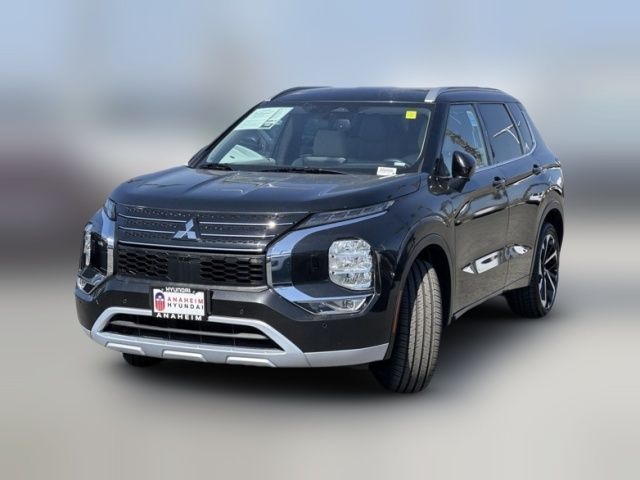 2023 Mitsubishi Outlander SEL