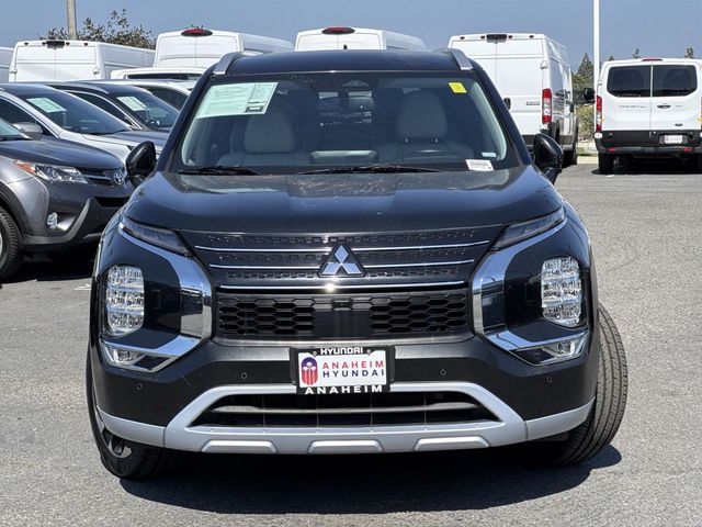 2023 Mitsubishi Outlander SEL