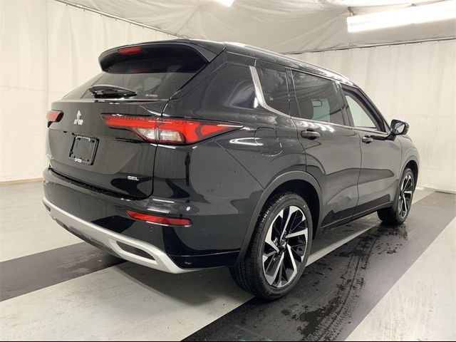 2023 Mitsubishi Outlander SEL