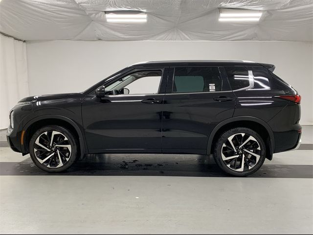 2023 Mitsubishi Outlander SEL