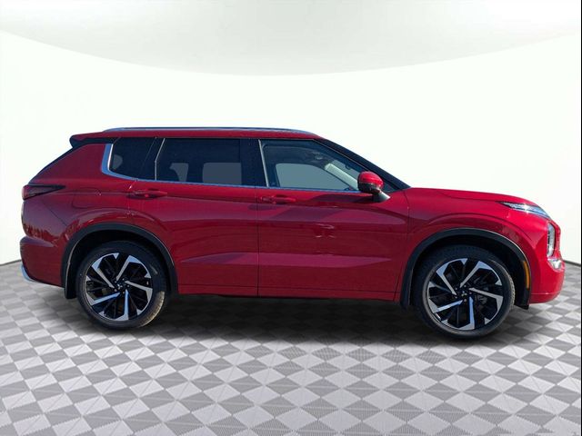 2023 Mitsubishi Outlander SEL