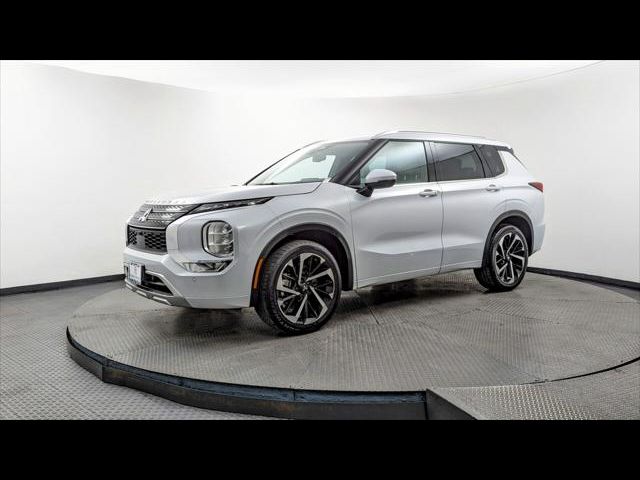 2023 Mitsubishi Outlander SEL