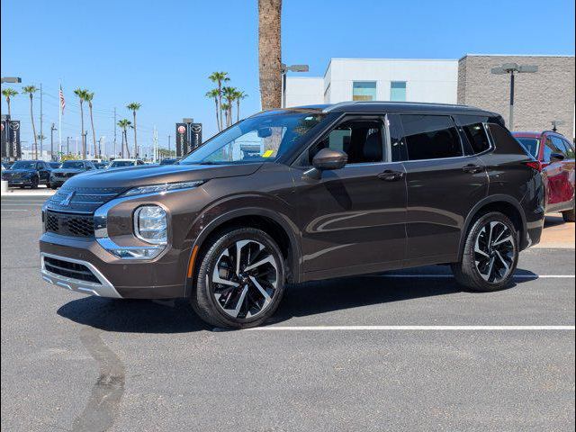 2023 Mitsubishi Outlander SEL