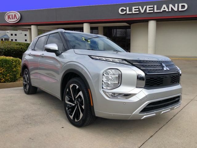 2023 Mitsubishi Outlander SEL Black Edition