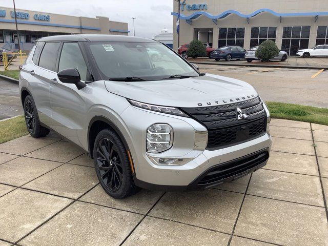 2023 Mitsubishi Outlander SEL Black Edition