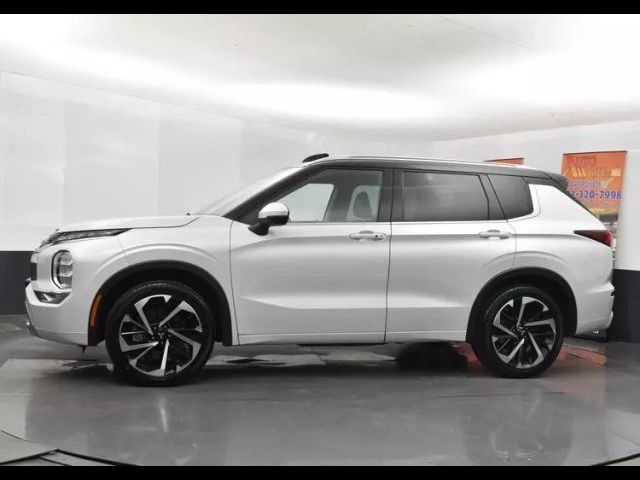 2023 Mitsubishi Outlander SEL