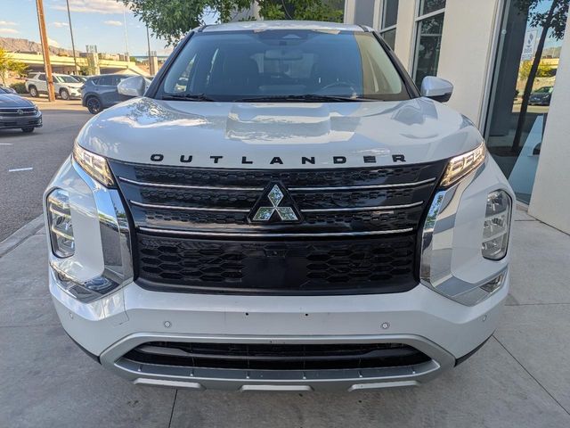 2023 Mitsubishi Outlander 