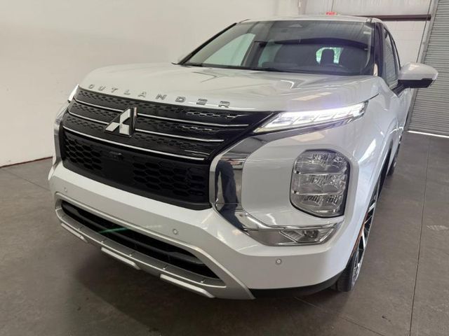 2023 Mitsubishi Outlander