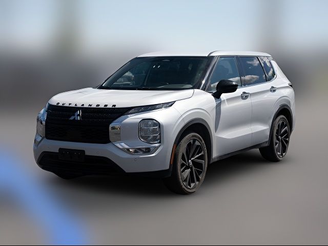 2023 Mitsubishi Outlander SE Black Edition