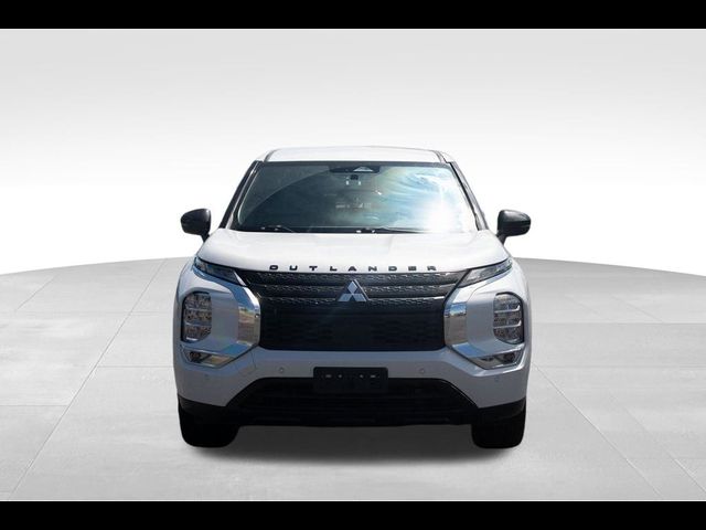 2023 Mitsubishi Outlander SE Black Edition