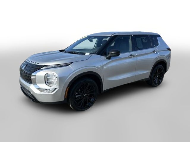 2023 Mitsubishi Outlander SE Black Edition